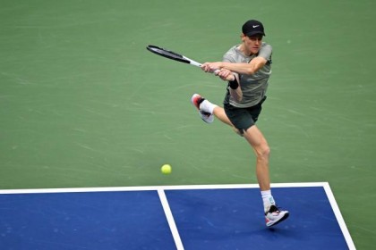 开云APP-辛纳美网重压之下强势夺冠 新硬地之王呼之欲出